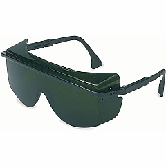 Uvex Safety Astro OTG 3001 Safety Glasses Clear Lens - Black Frame - Scratch Resistant, Adjustable, Adjustable Temple, Comfortable, Cushioned - 1 Each (S2509) Uvex Safety Astro OTG 3001 Safety Glasses Clear Lens - Black Frame - Scratch Resistant, Adjustable, Adjustable Temple, Comfortable, Cushioned - 1 Each (S2509)