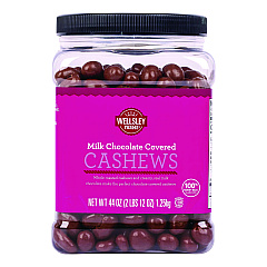 Wellsley Farms Milk Chocolate Covered Cashews, 44 oz Jar (22002346)